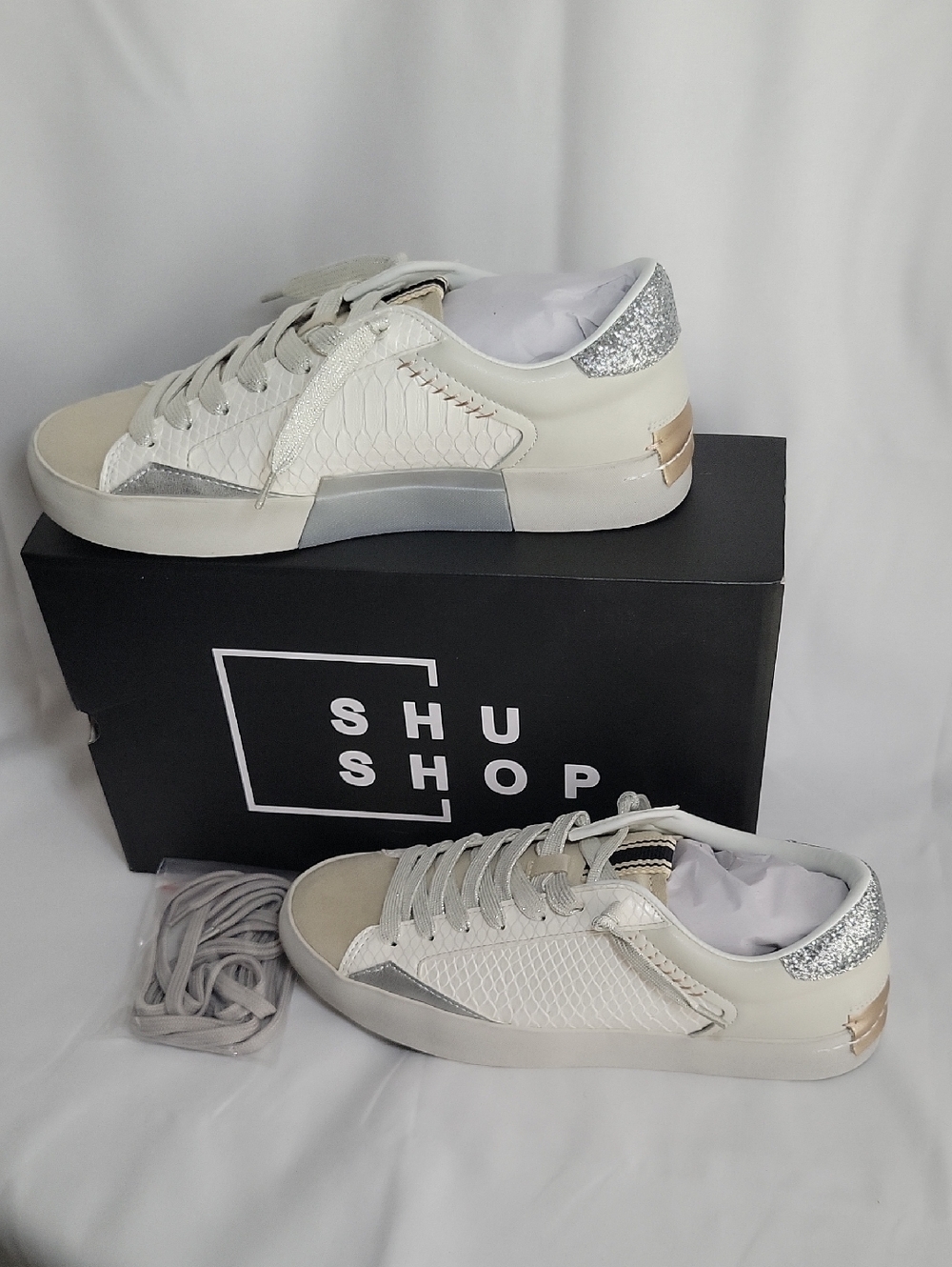 ShuShop Ruby Sneaker In Bone Snake Sz 8.5